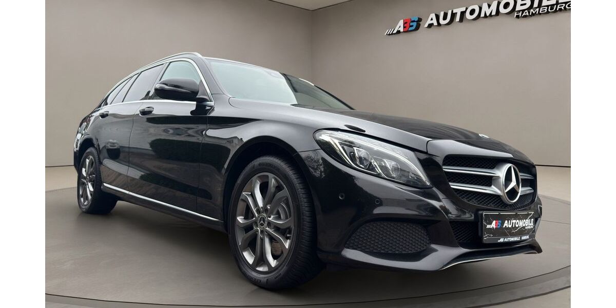 Mercedes-Benz C 250 165.700 km 17.350 &euro; Hamburg 22305