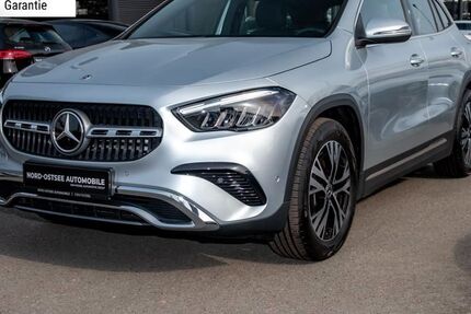 Mercedes-Benz GLA 200 7.192 km 38.290 &euro; Hamburg-Elbe 22609