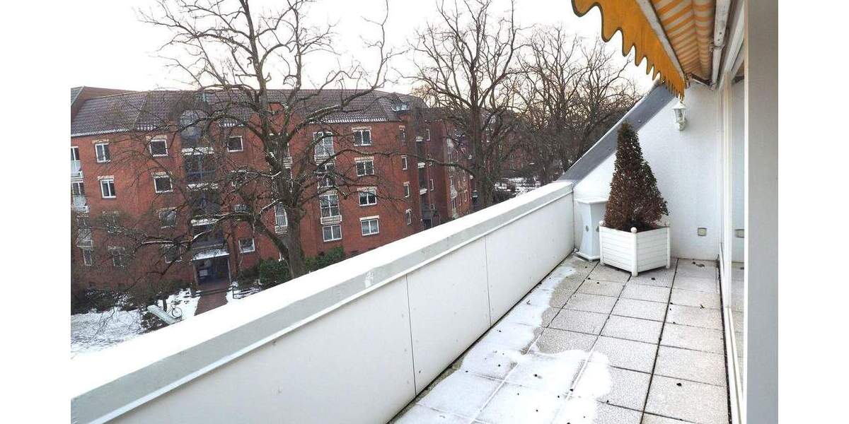 Etagenwohnung Hamburg Niendorf - 2 Zimmer, 105 m&sup2;, 375.000&euro; | Angebot:25748547