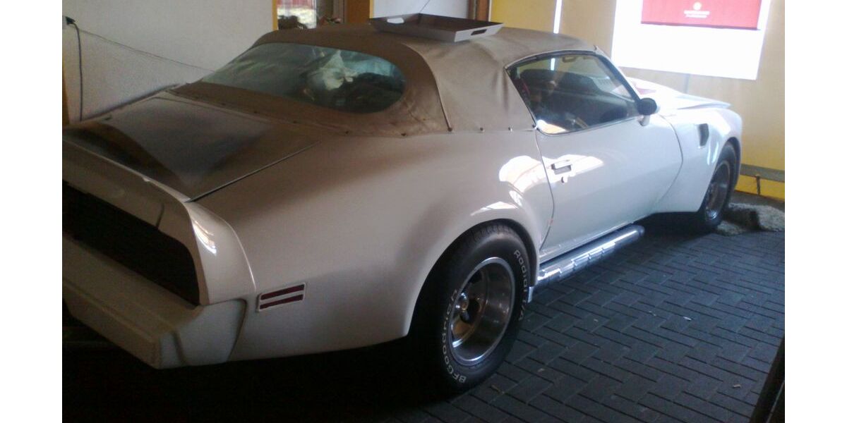 Pontiac Trans Am 54.027 km 17.499 &euro; Elmenhorst 23869