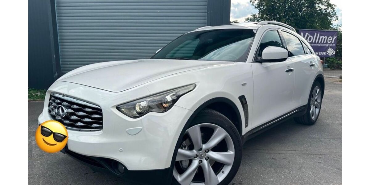 INFINITI FX 177.956 km 10.999 &euro; Hamburg 20535