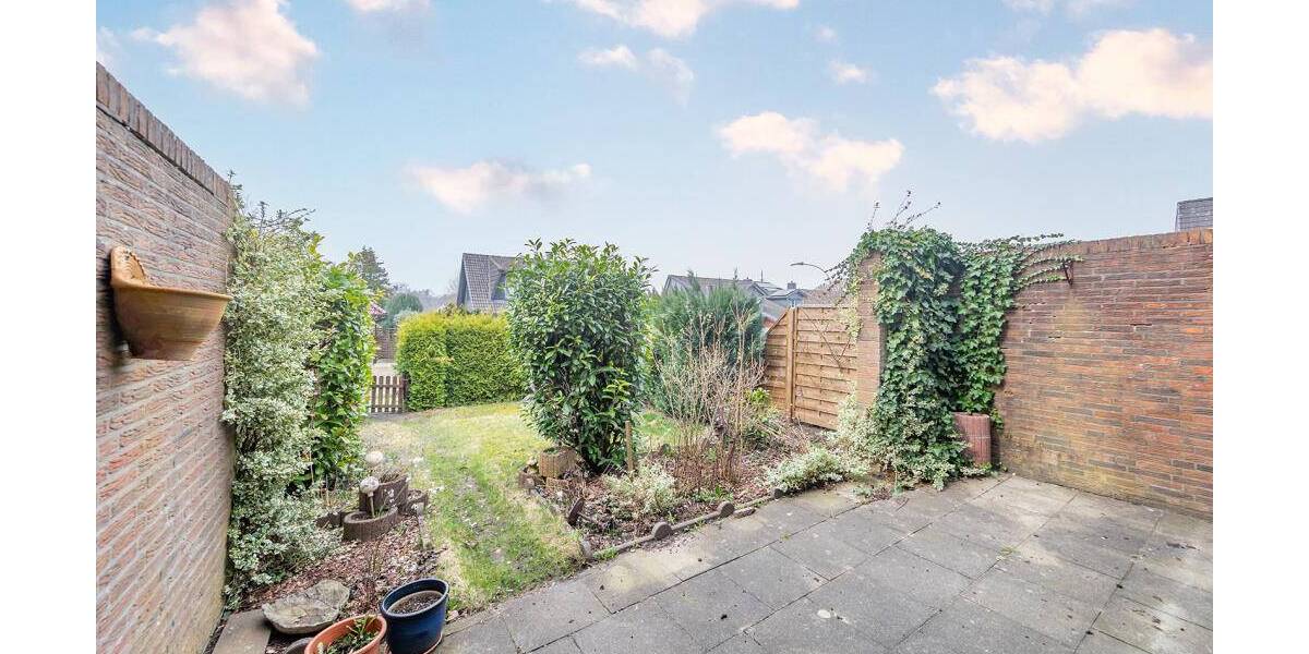 Reihenmittelhaus Glinde - 4 Zimmer, 104 m&sup2;, 425.000&euro; | Angebot:25927127