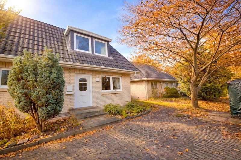 * Hier lässt es sich leben * Willkommen im Alstertal am Naturschutzgebiet Hainesch-Iland - Doppelhaushälfte Hamburg Wandsbek | Angebot:25893086