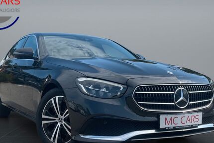 Mercedes-Benz E 200 82.000 km 28.490 &euro; Quickborn 25451