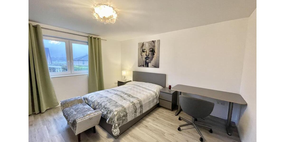 Reihenhaus Norderstedt Friedrichsgabe - 5 Zimmer, 132 m&sup2;, 2.250&euro; | Angebot:25656648