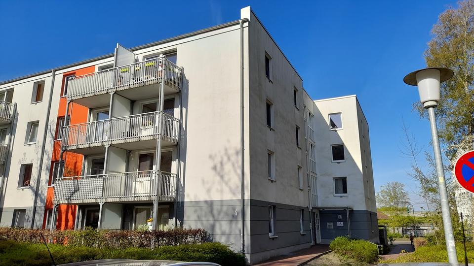 Etagenwohnung Pinneberg - 2 Zimmer, 64 m&sup2;, 763&euro; | Angebot:26493568