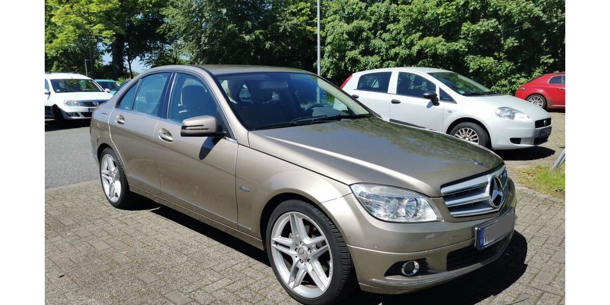Mercedes-Benz C 250 202.348 km 6.900 &euro; Hamburg 22049