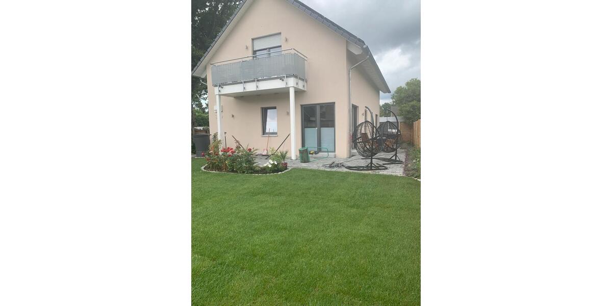 Etagenwohnung Bönningstedt - 3 Zimmer, 75 m&sup2;, 1.600&euro; | Angebot:25919245