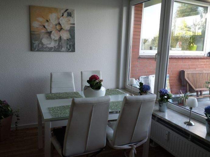 Etagenwohnung Bad Oldesloe - 2 Zimmer, 66 m&sup2;, 790&euro; | Angebot:25909520