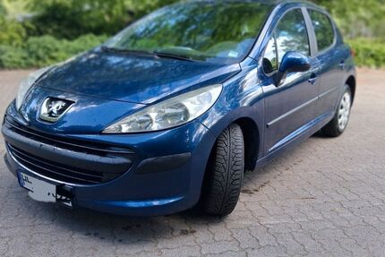 Peugeot 207 149.000 km 1.500 &euro; Hamburg 22179