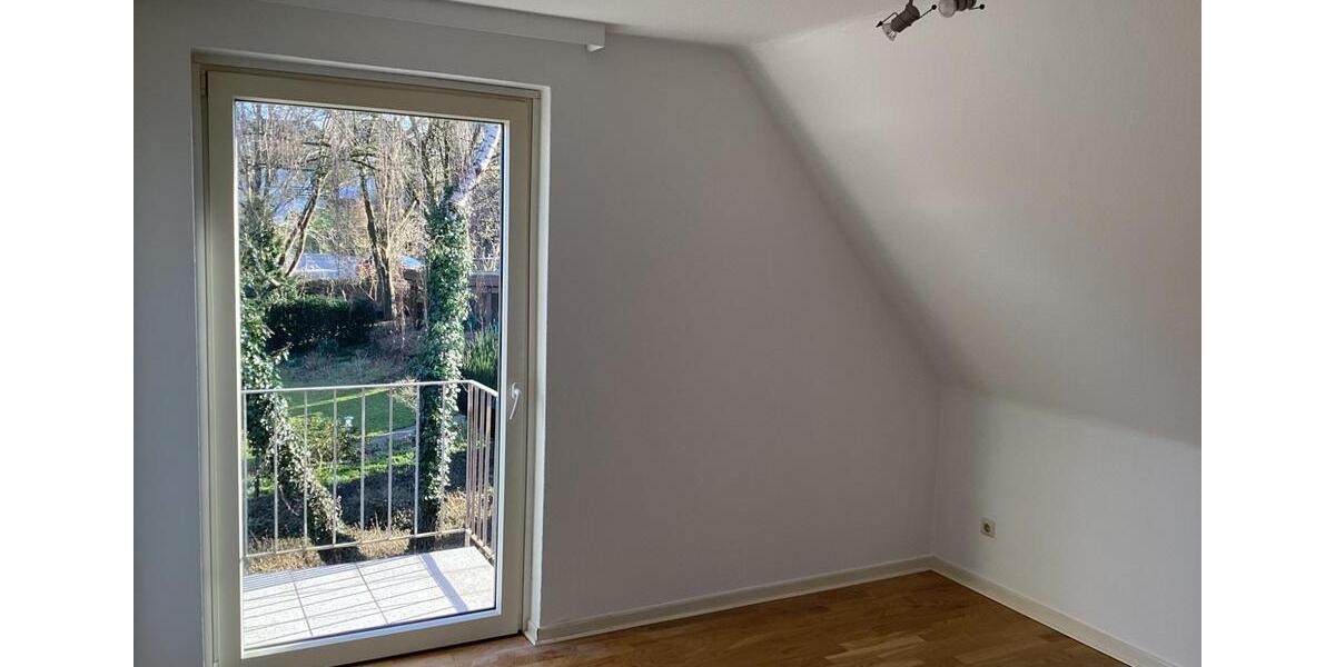 Einfamilienhaus Bad Oldesloe - 6 Zimmer, 150 m&sup2;, 1.500&euro; | Angebot:25856328