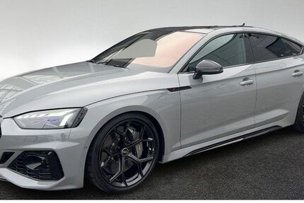 Audi RS5 4.831 km 85.880 &euro; Hamburg 22529
