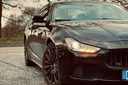 Maserati Ghibli 197.000 km 15.999 &euro; Hamburg 21147