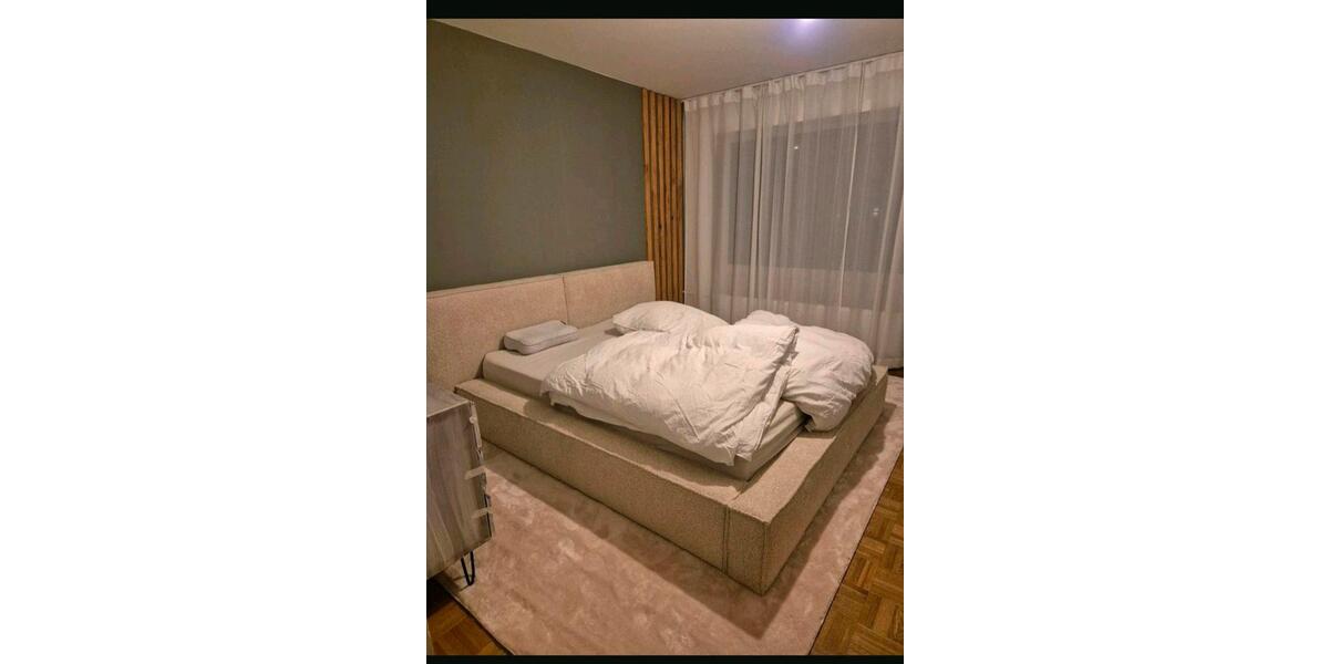 Hochparterre Hamburg Wandsbek - 3 Zimmer, 89 m&sup2;, 1.628&euro; | Angebot:25999340