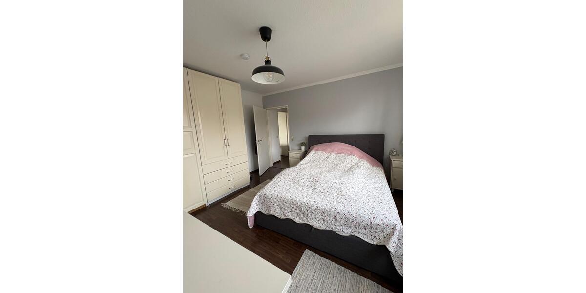 Etagenwohnung Uetersen - 3 Zimmer, 71 m&sup2;, 1.100&euro; | Angebot:25354191