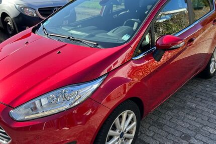 Ford Fiesta 75.300 km 8.400 &euro; Hamburg 22297