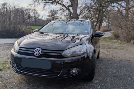 VW Golf 106.000 km 7.499 &euro; Appen 25482