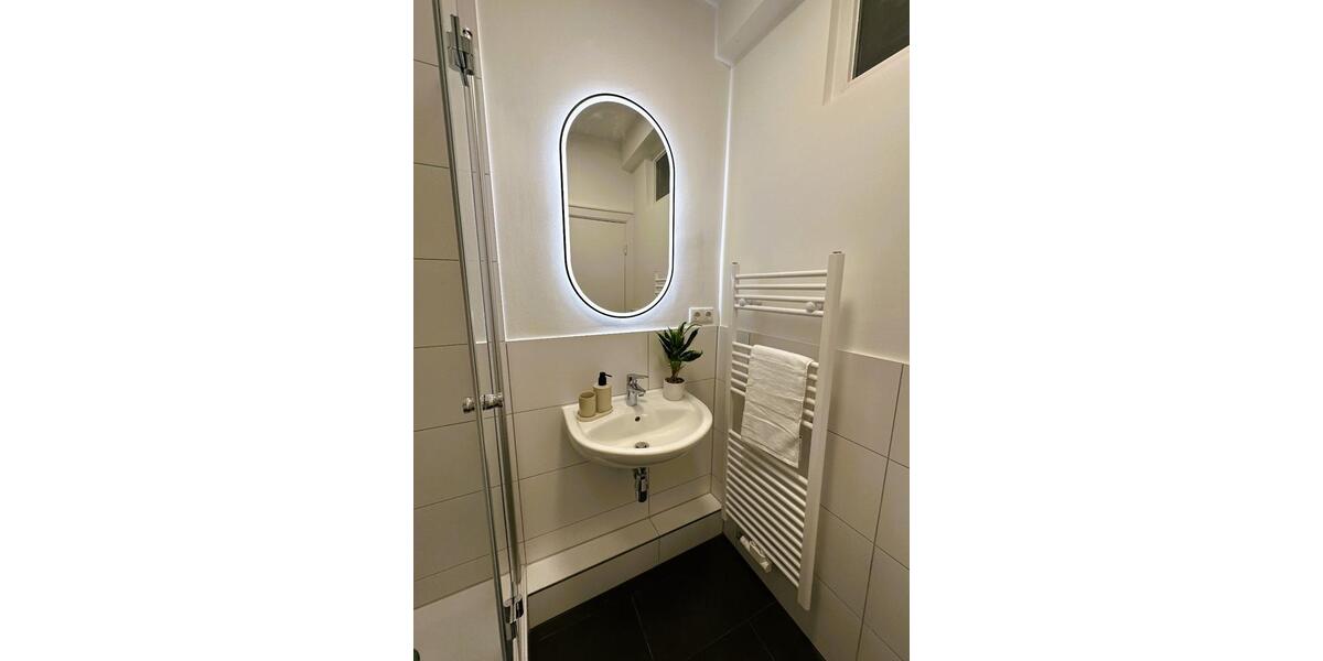 Etagenwohnung Hamburg Barmbek-Nord - 1 Zimmer, 30 m&sup2;, 1.099&euro; | Angebot:25935206