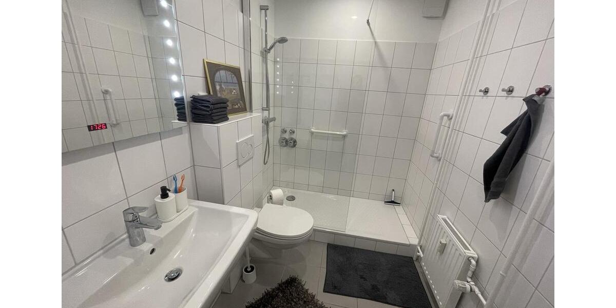 Etagenwohnung Hamburg Wandsbek - 5 Zimmer, 120 m&sup2;, 3.890&euro; | Angebot:25170330