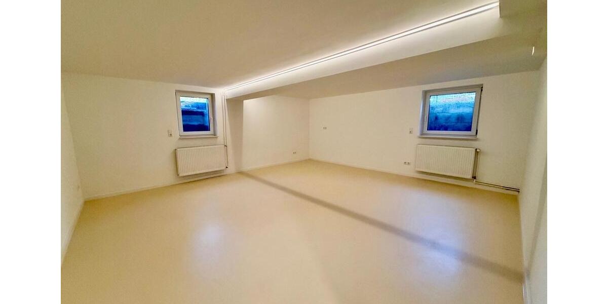 Erdgeschoßwohnung Hamburg Niendorf - 4 Zimmer, 120 m&sup2;, 2.645&euro; | Angebot:25570810