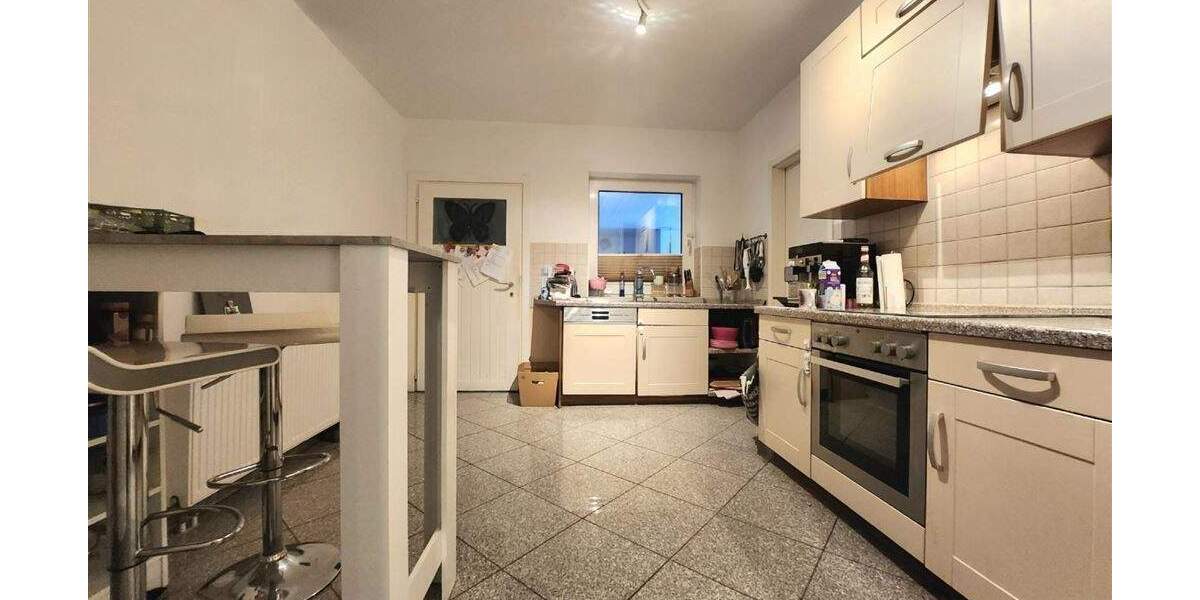 Terrassenwohnung Nahe - 6 Zimmer, 170 m&sup2;, 380.000&euro; | Angebot:25682405