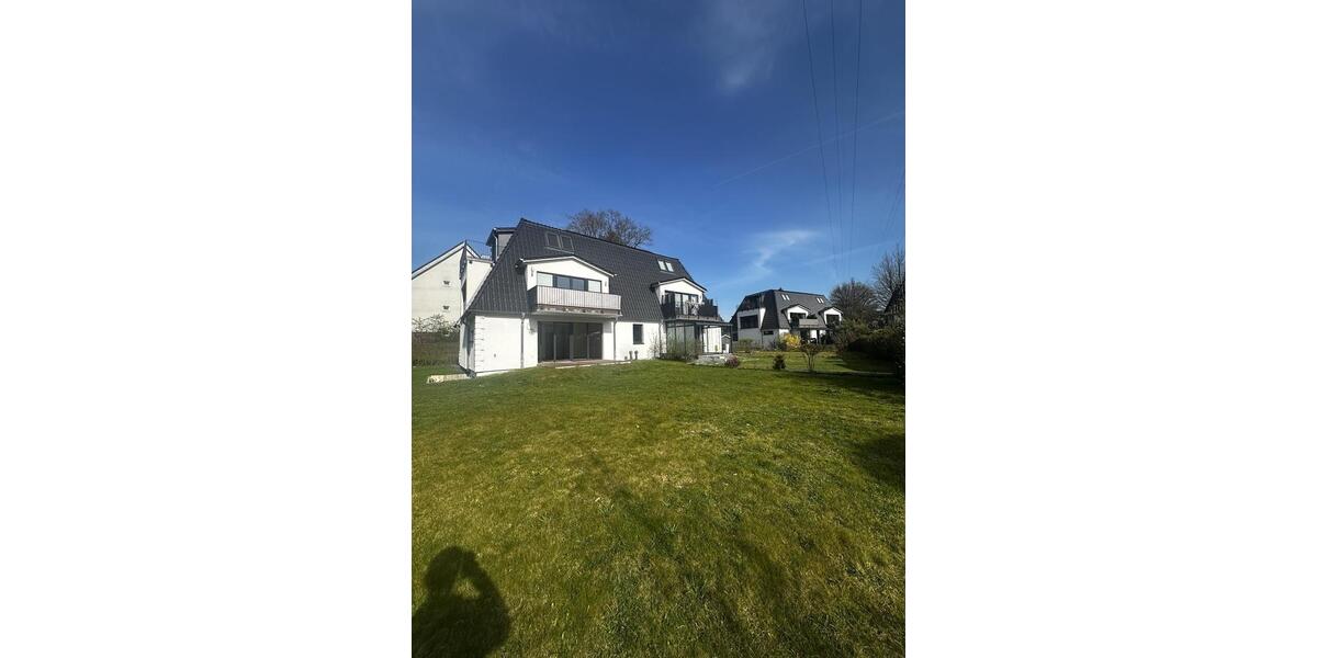 Etagenwohnung Hamburg Wandsbek - 4 Zimmer, 125 m&sup2;, 2.200&euro; | Angebot:24765536