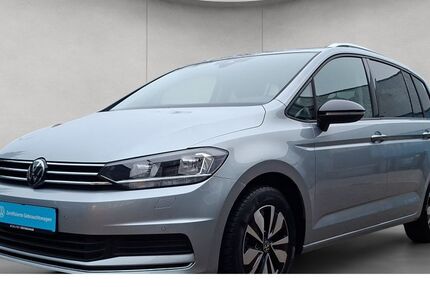 VW Touran 24.840 km 29.975 &euro; Hamburg 21029