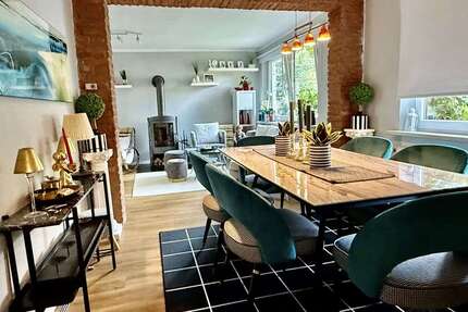 Haus Moorrege - 7 Zimmer, 242 m&sup2;, 599.000&euro; | Angebot:24692796