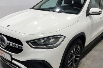 Mercedes-Benz GLA 200 10.000 km 31.950 &euro; Norderstedt 22848