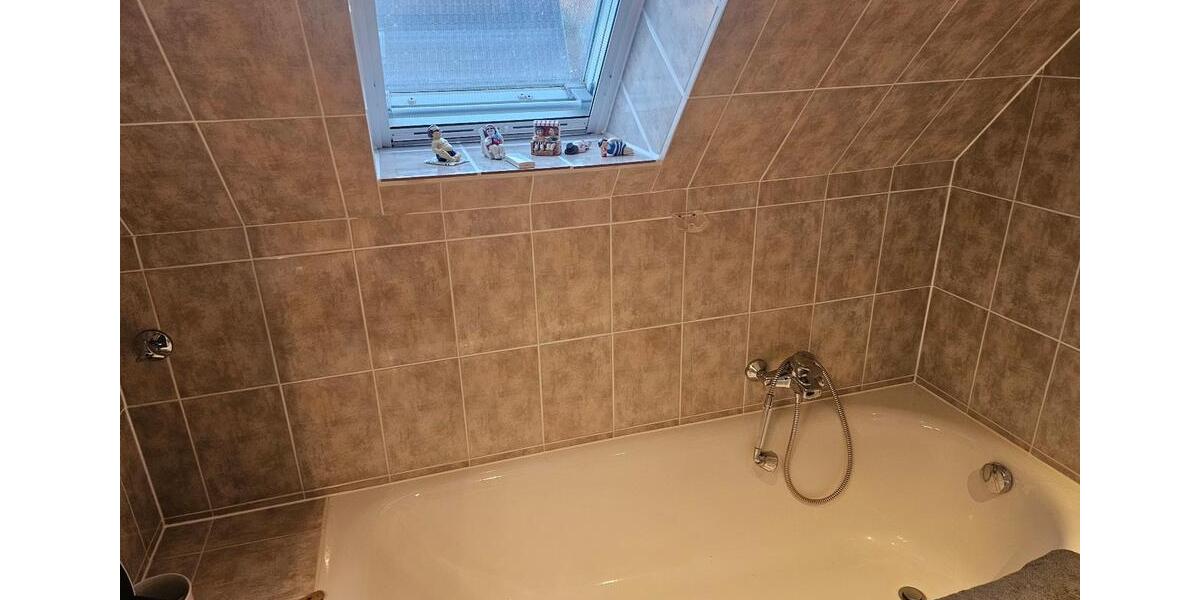 Reihenhaus Pinneberg - 5 Zimmer, 140 m&sup2;, 549.000&euro; | Angebot:27180189