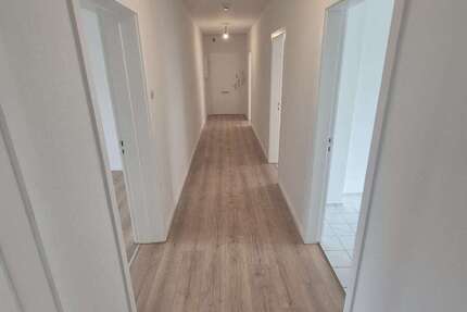 Wohnung Hamburg Harburg - 4 Zimmer, 79 m&sup2;, 915&euro; | Angebot:25998559