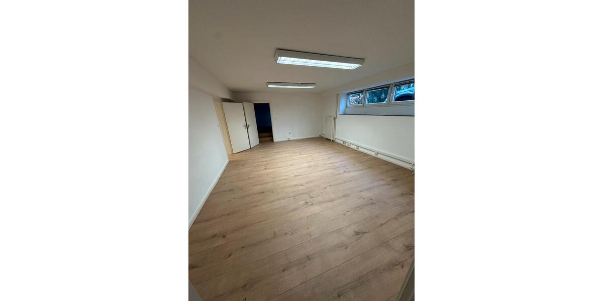 Gewerbeobjekt Horst (Holstein) - 595&euro; | Angebot:24982030