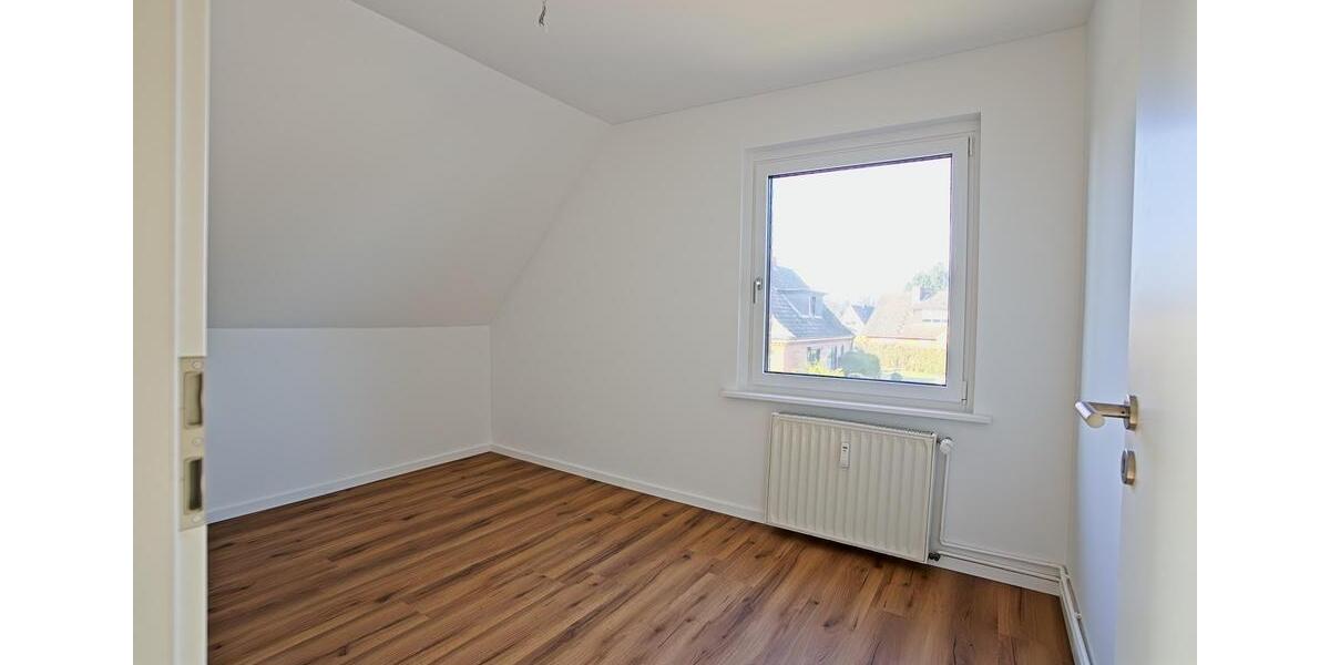 Maisonettenwohnung Trittau - 4 Zimmer, 101 m&sup2;, 1.300&euro; | Angebot:25926251