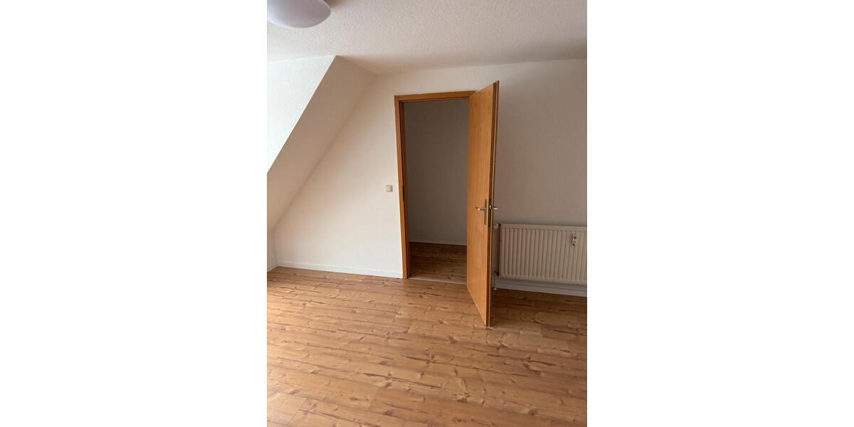 Maisonettenwohnung Grünendeich - 3 Zimmer, 117 m&sup2;, 150.000&euro; | Angebot:24812038