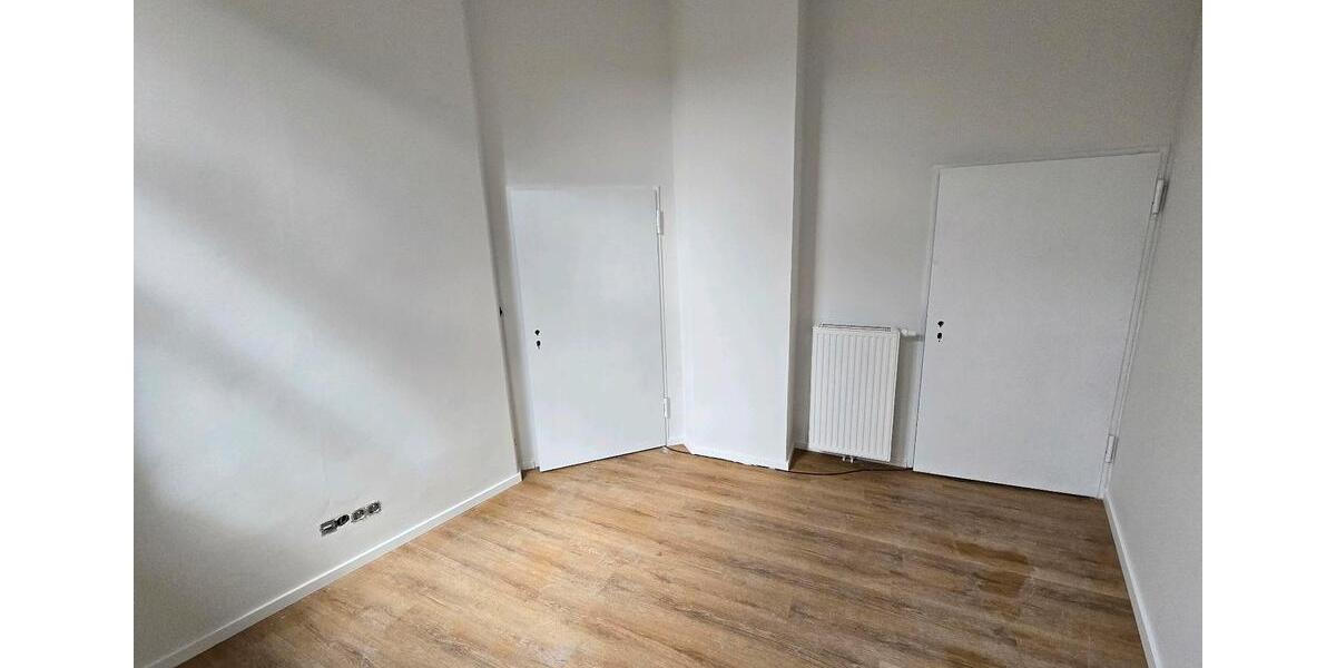 Erdgeschoßwohnung Brande-Hörnerkirchen Hörnerkirchen - 3 Zimmer, 120 m&sup2;, 960&euro; | Angebot:23869574