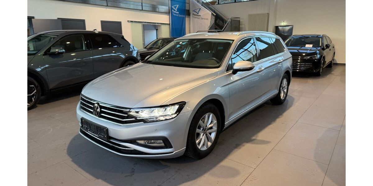 VW Passat Variant 87.291 km 23.499 &euro; Tornesch 25436