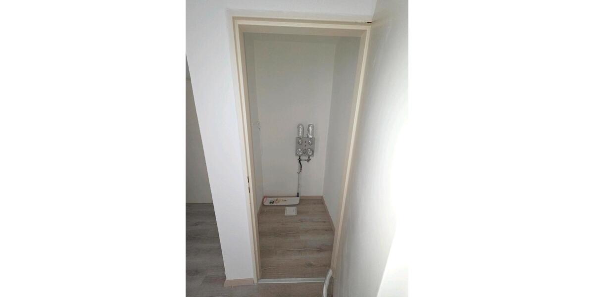 Dachgeschoßwohnung Uetersen - 3 Zimmer, 63 m&sup2;, 890&euro; | Angebot:25922610