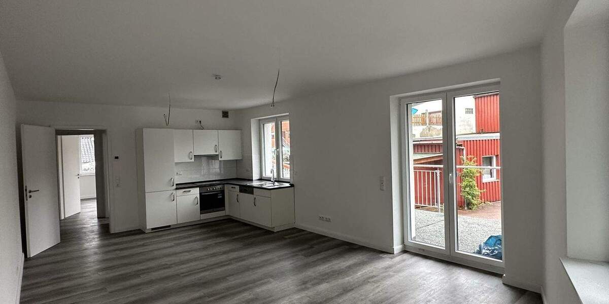 Etagenwohnung Uetersen - 3 Zimmer, 74 m&sup2;, 1.075&euro; | Angebot:25660524