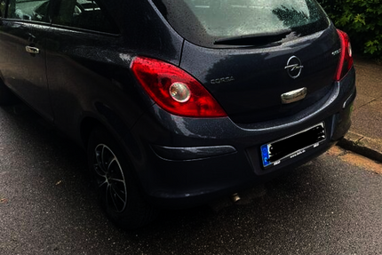 Opel Corsa 42.000 km 3.600 &euro; hamburg 22419