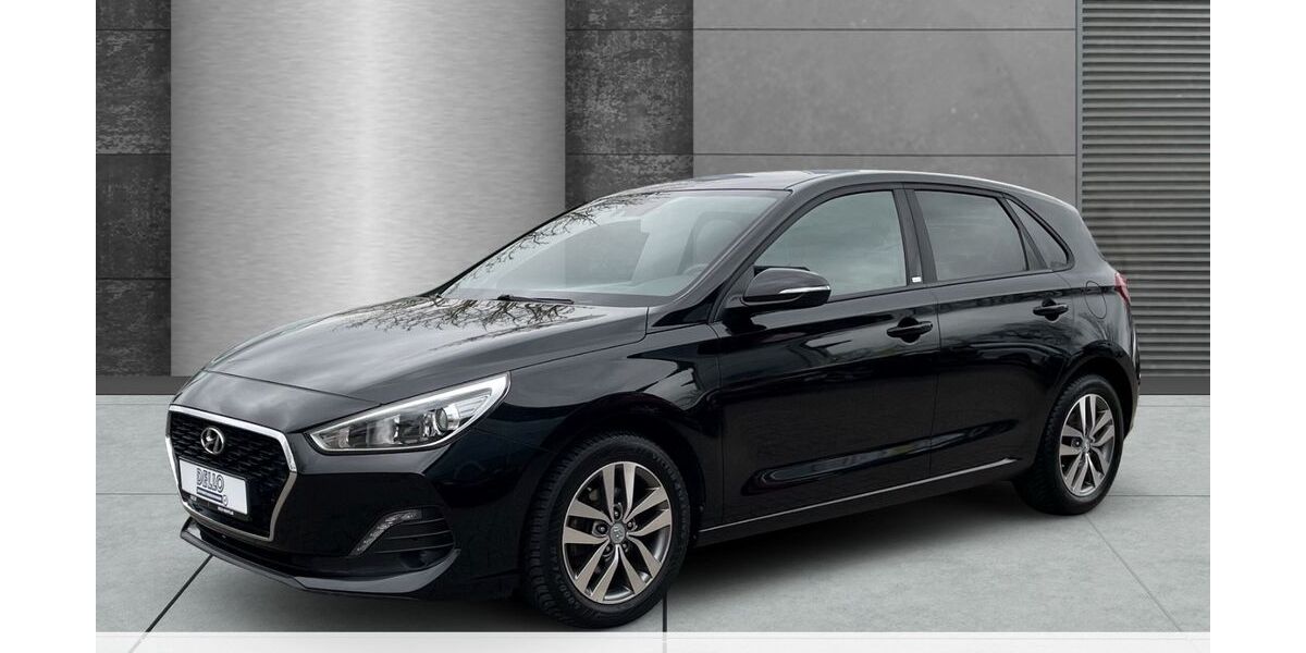 Hyundai i30 58.806 km 13.480 &euro; Ahrensburg 22926