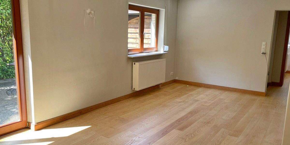Mehrfamilienhaus, Wohnhaus Hamburg Poppenbüttel - 7 Zimmer, 202 m&sup2;, 699.000&euro; | Angebot:25700583