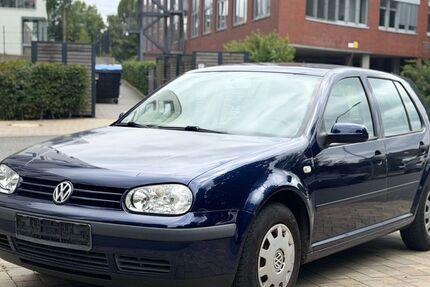 VW Golf 167.000 km 2.490 &euro; Norderstedt 22848