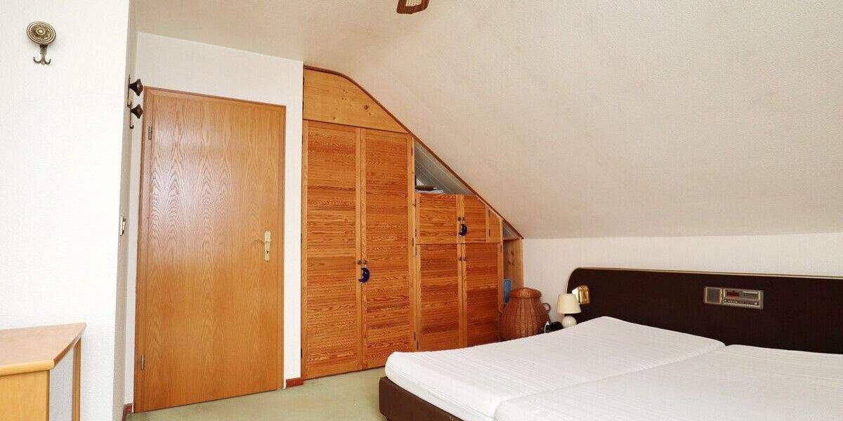 Mehrfamilienhaus, Wohnhaus Sievershütten - 7 Zimmer, 179 m&sup2;, 329.000&euro; | Angebot:25700599