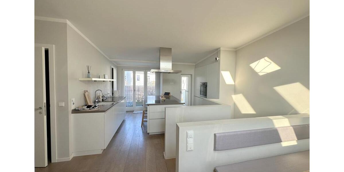 Dachgeschoßwohnung Hamburg Eppendorf - 3.5 Zimmer, 97 m&sup2;, 949.000&euro; | Angebot:27280905