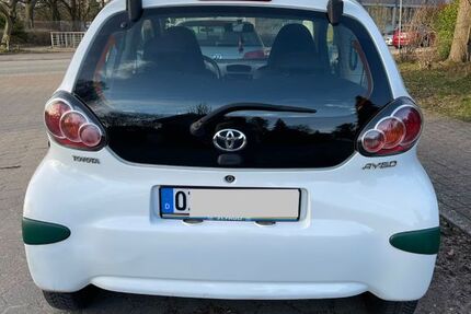 Toyota Aygo (X) 227.000 km 1.550 &euro; Ahrensburg 22926
