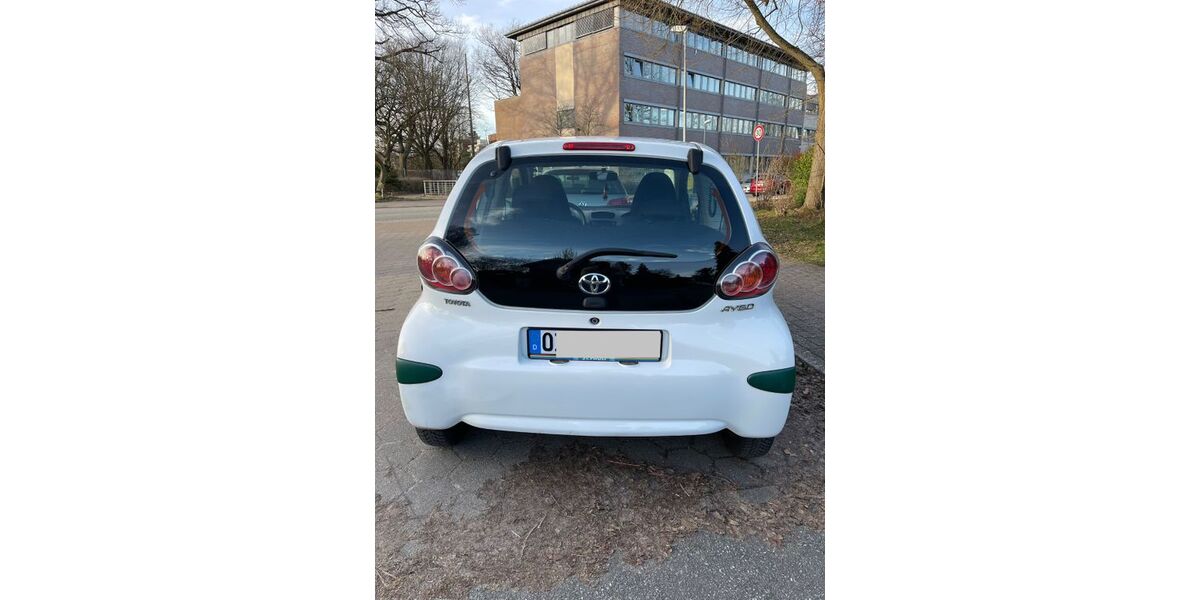 Toyota Aygo (X) 227.000 km 1.550 &euro; Ahrensburg 22926