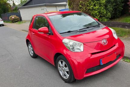 Toyota IQ 173.000 km 2.750 &euro; Heimfeld 21075