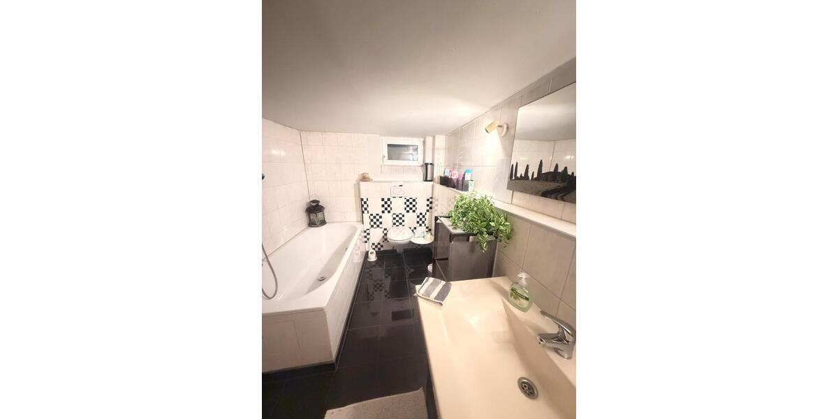 Reihenhaus Hamburg Harburg - 4 Zimmer, 90 m&sup2;, 280.000&euro; | Angebot:24753964