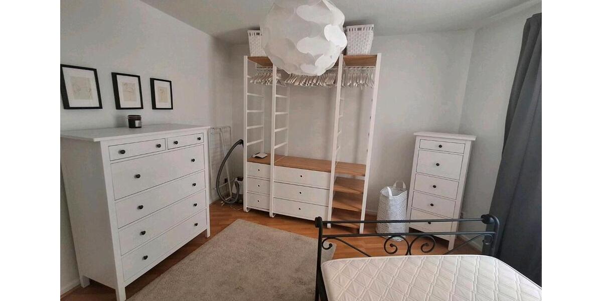 Hochparterre Hamburg Uhlenhorst - 2 Zimmer, 47 m&sup2;, 1.200&euro; | Angebot:26646724