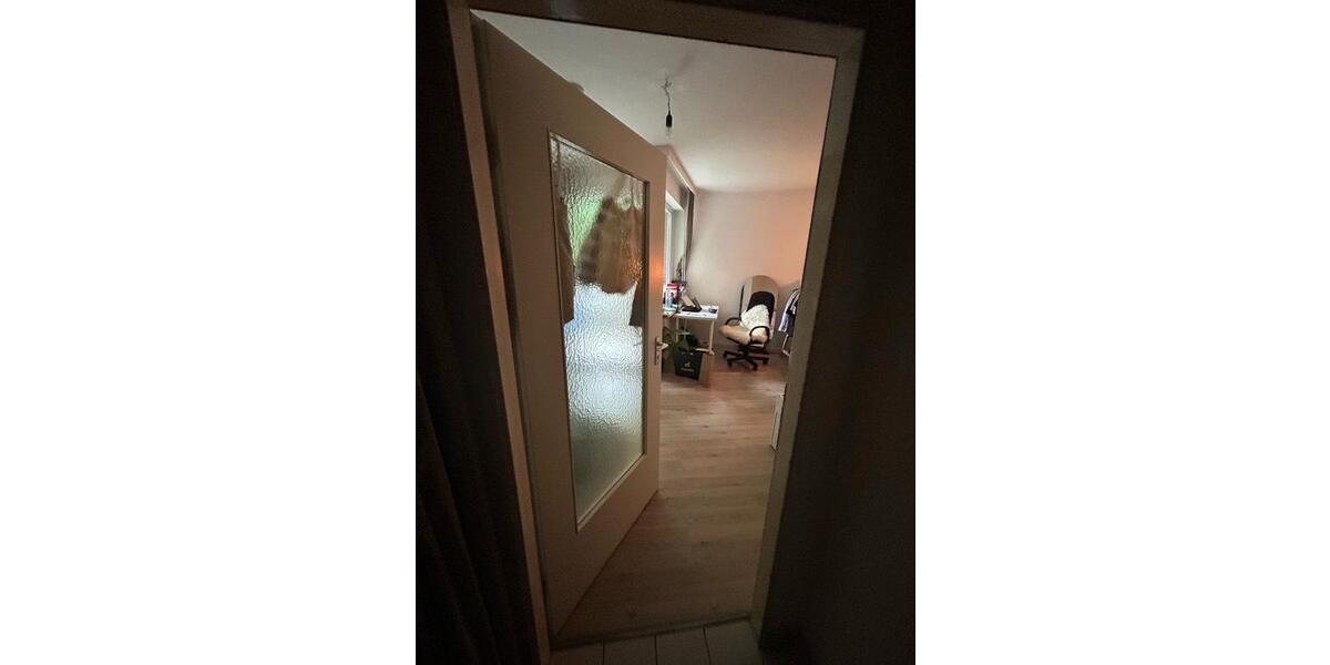 Erdgeschoßwohnung Hamburg Schnelsen - 1 Zimmer, 27 m&sup2;, 550&euro; | Angebot:25876249